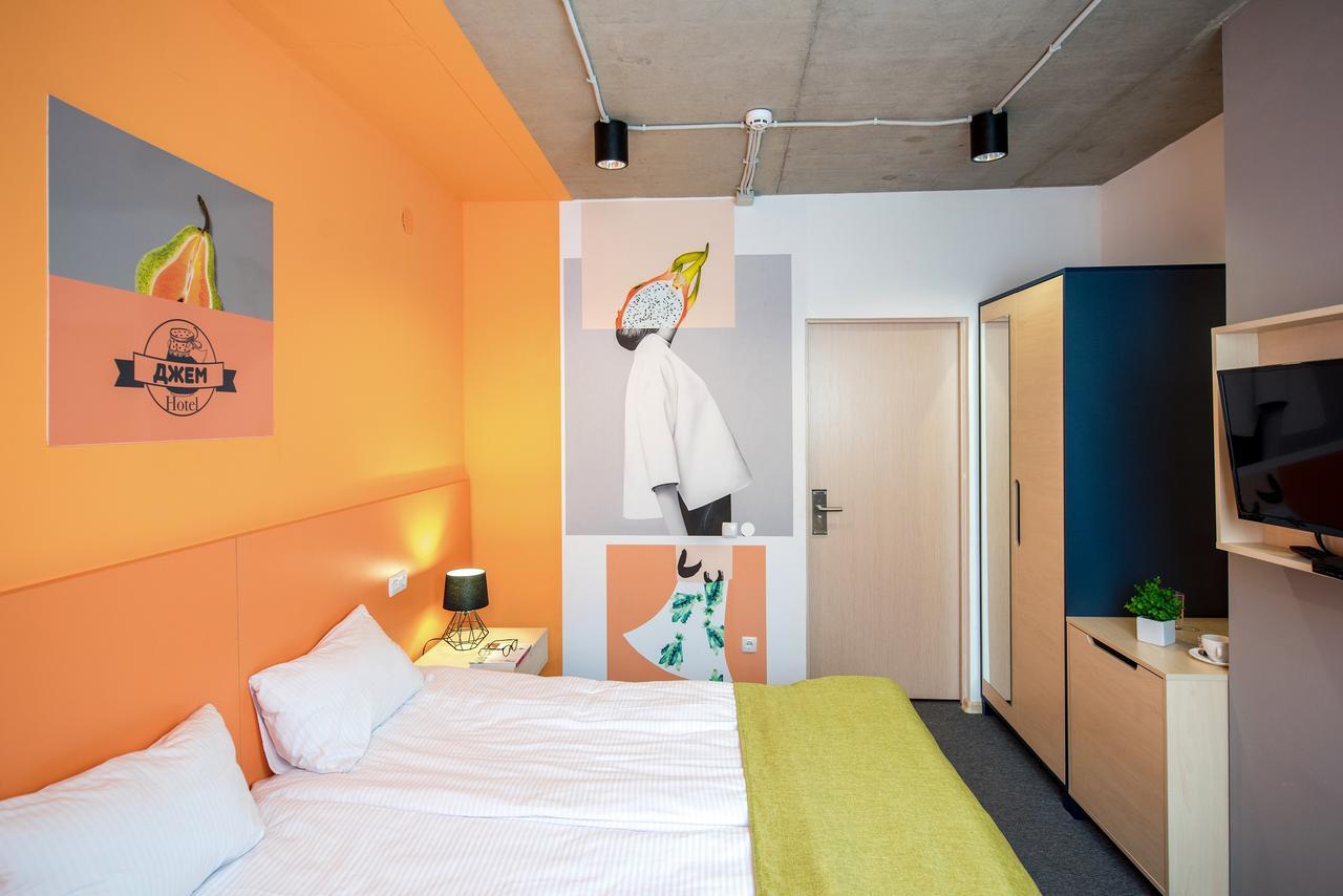 Jam Hotel Hnatyuka Лвив Екстериор снимка