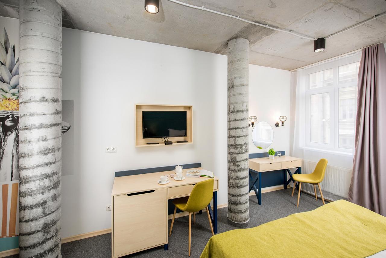 Jam Hotel Hnatyuka Лвив Екстериор снимка