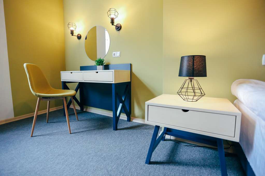 Jam Hotel Hnatyuka Лвив Стая снимка